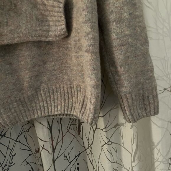 A.P.C. Pull Lucas Gris Clair Chine Sweater - Picture 6 of 6